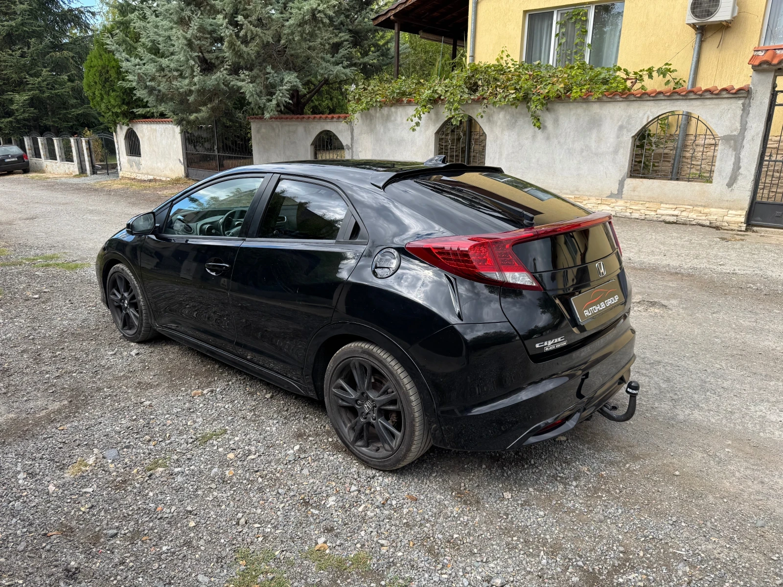 Honda Civic 1.6 i-DTEC Black Edition, снимка 6 - Автомобили и джипове - 52396945