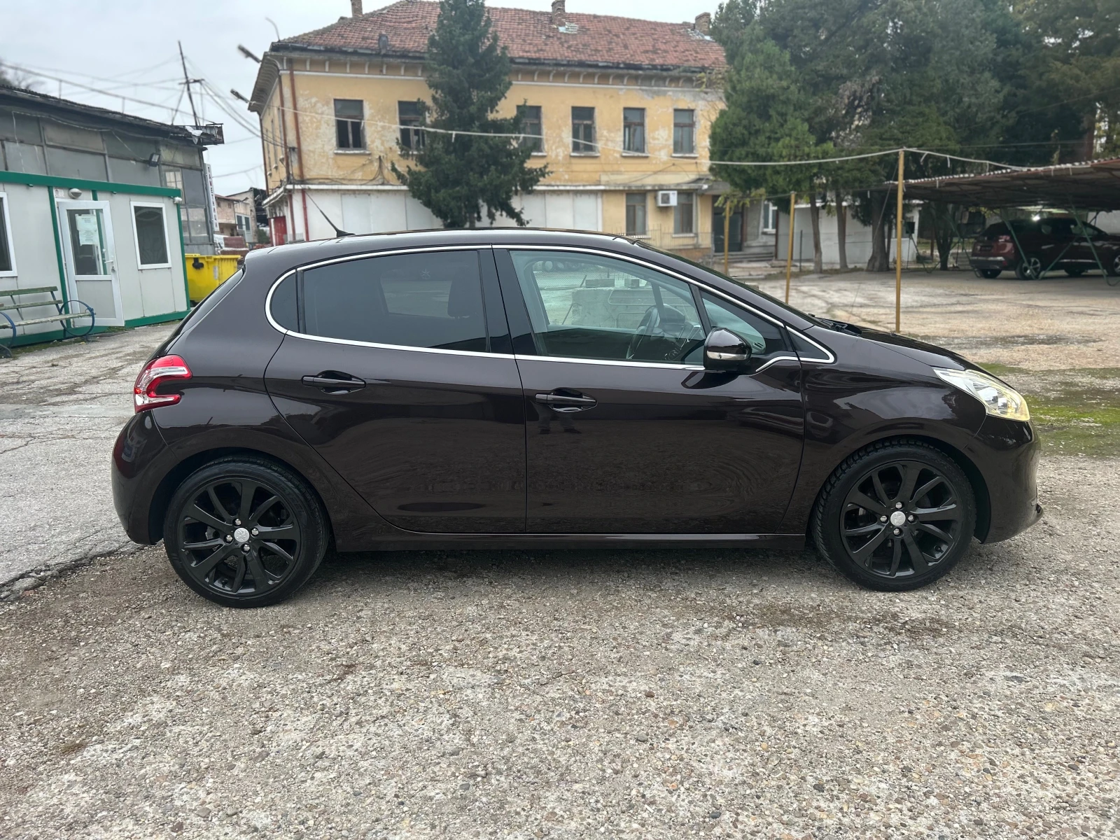 Peugeot 208 1.6-92k.c-E-HDI-ALLURE-----! | Mobile.bg   14