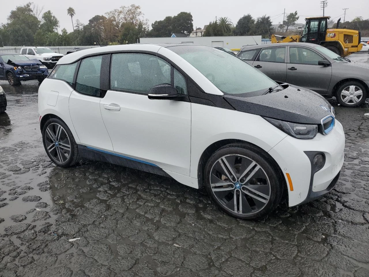 BMW i3  - изображение 3