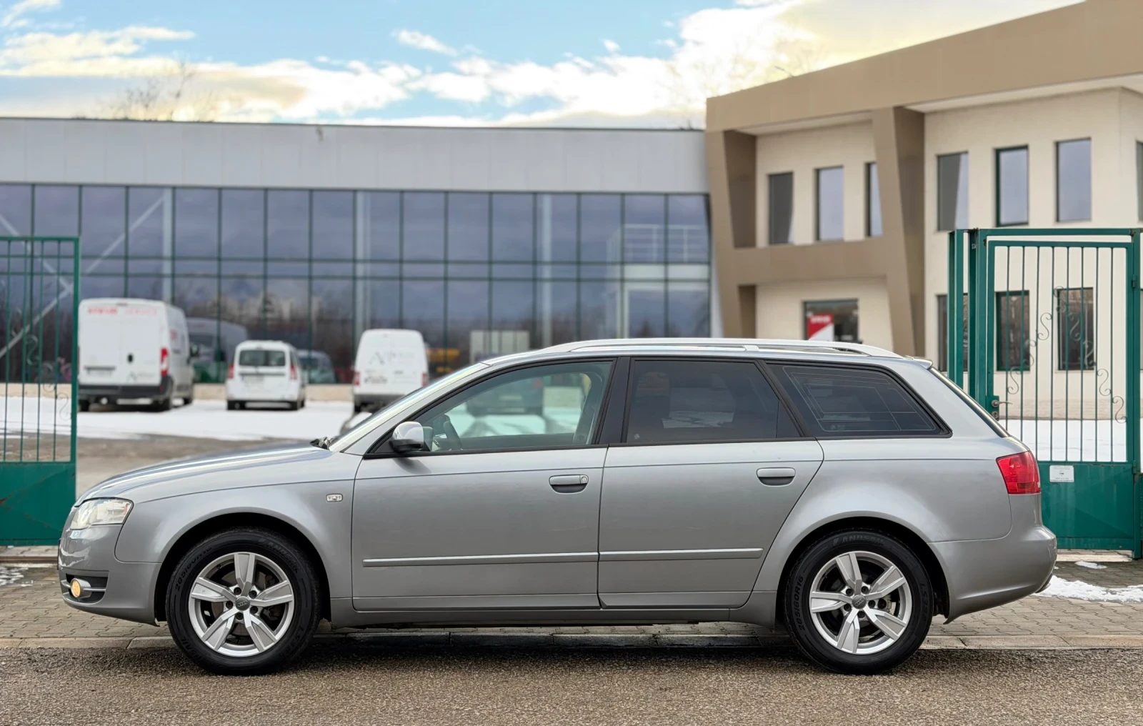 Audi A4 2.0TDi~QUATTRO~КСЕНОН~НАВИГАЦИЯ - изображение 8