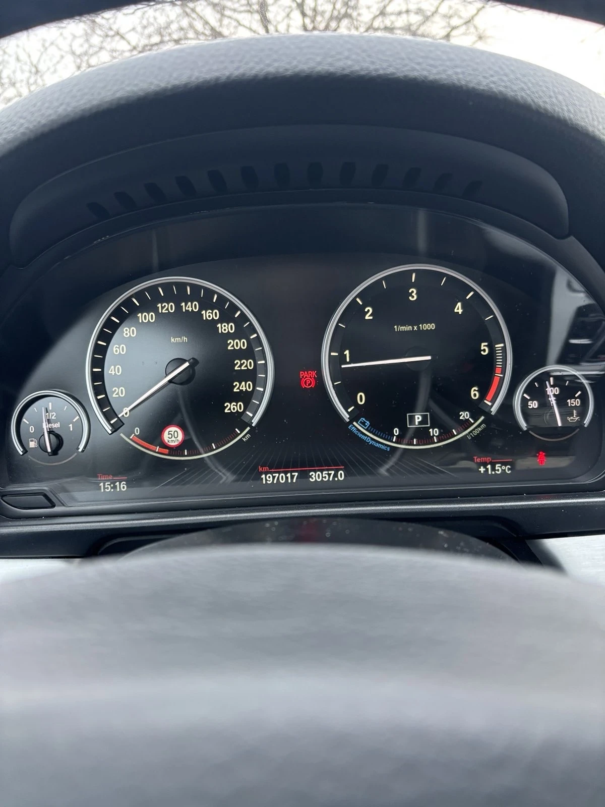 BMW 520 XDRIVE - изображение 8