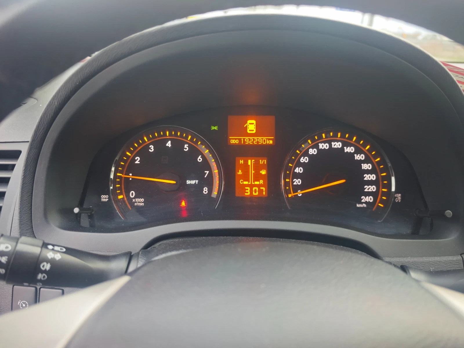 Toyota Avensis 1.8i  | Mobile.bg � ����������� 8