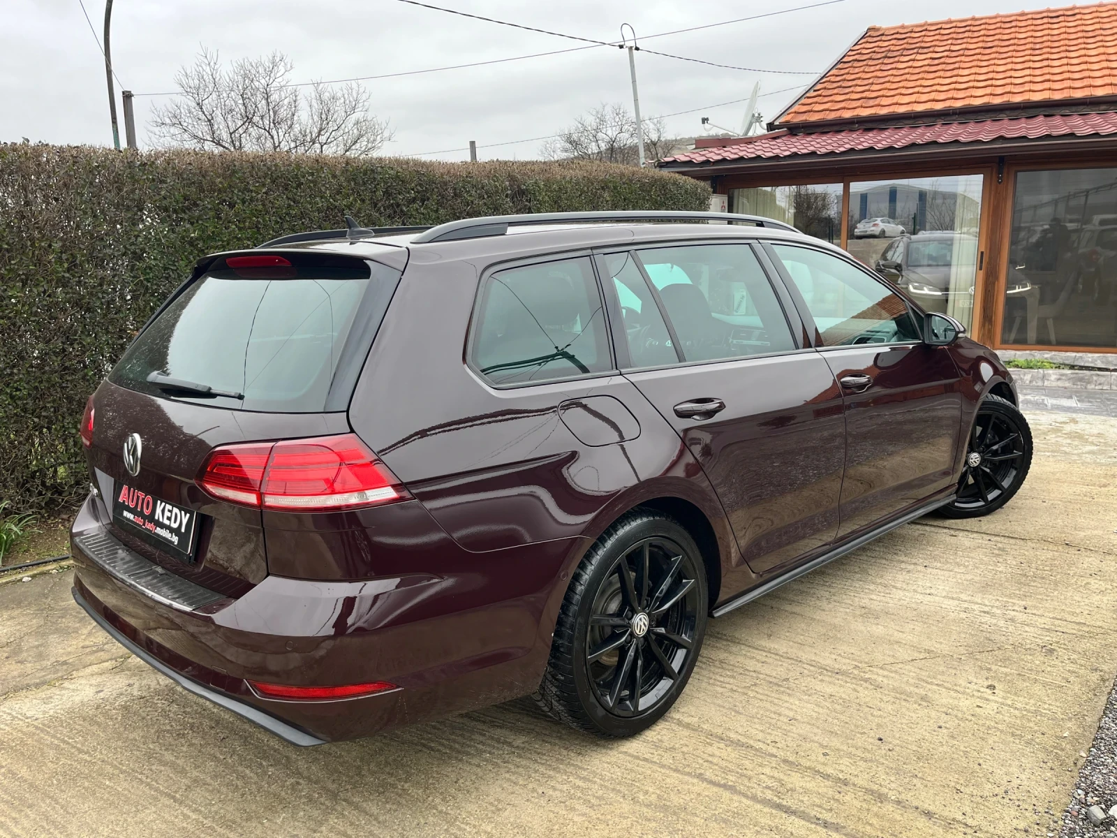 VW Golf Variant 2.0GTD Edition One - изображение 5