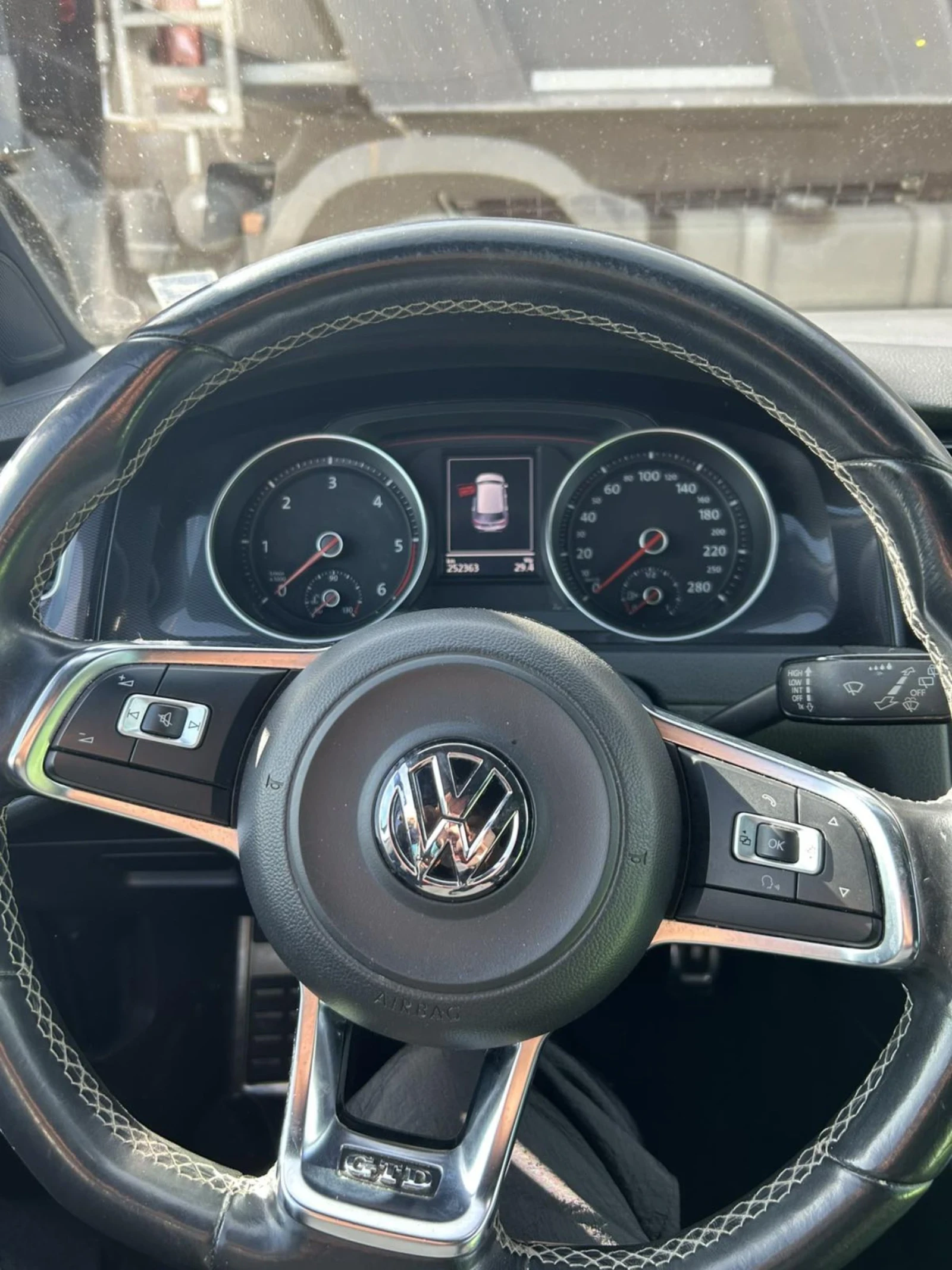 VW Golf Golf 7 GTD, снимка 8 - Автомобили и джипове - 53784514