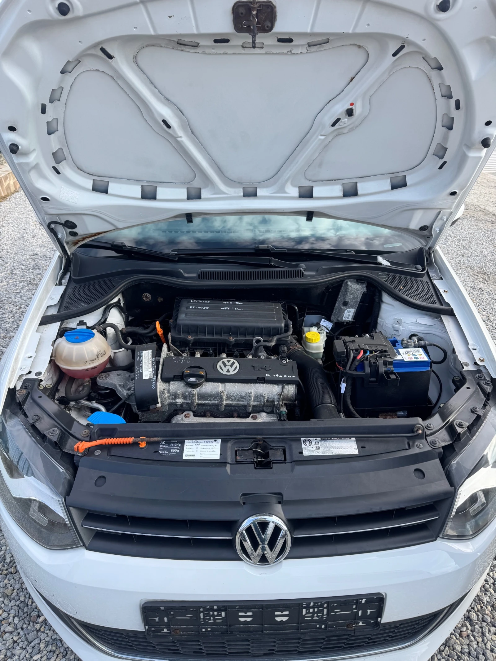 VW Polo 1.4i* Климатик* Германия* Фейслифт* 185км, снимка 14 - Автомобили и джипове - 53989842