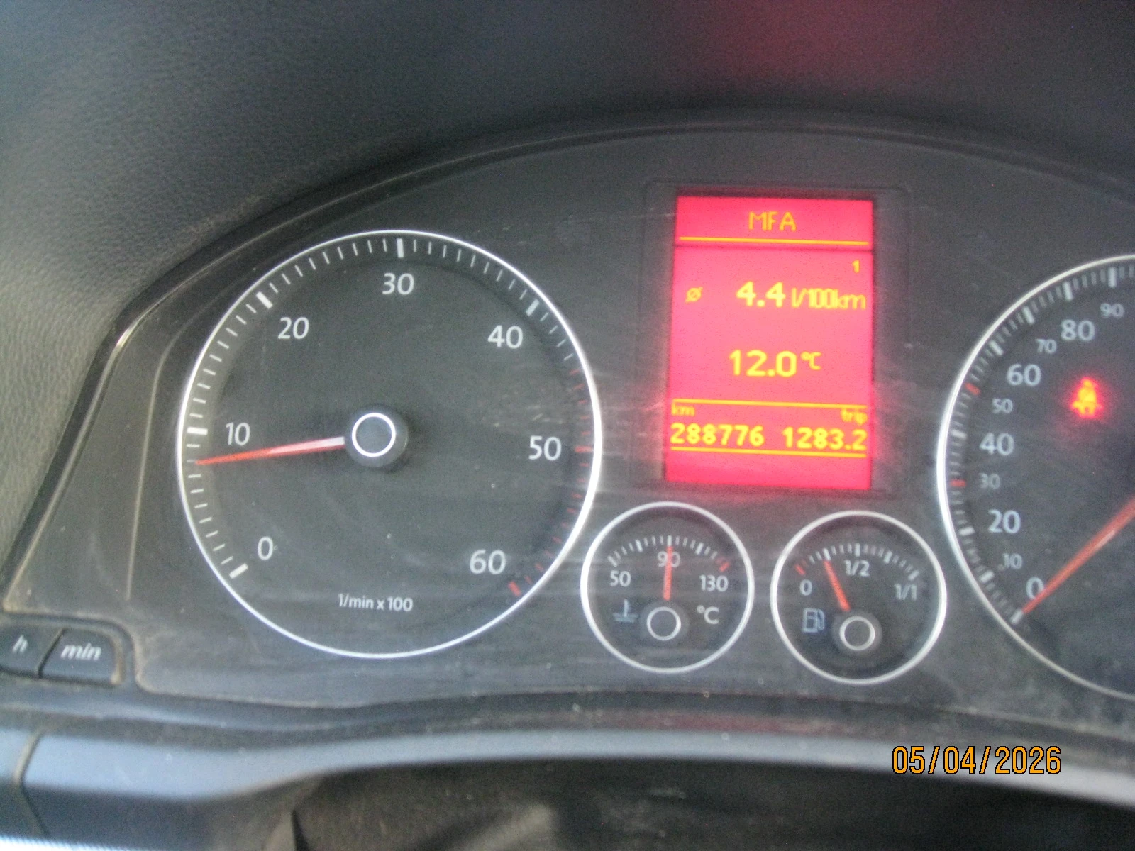 VW Golf NAVI KLIMA, снимка 7 - Автомобили и джипове - 54102000