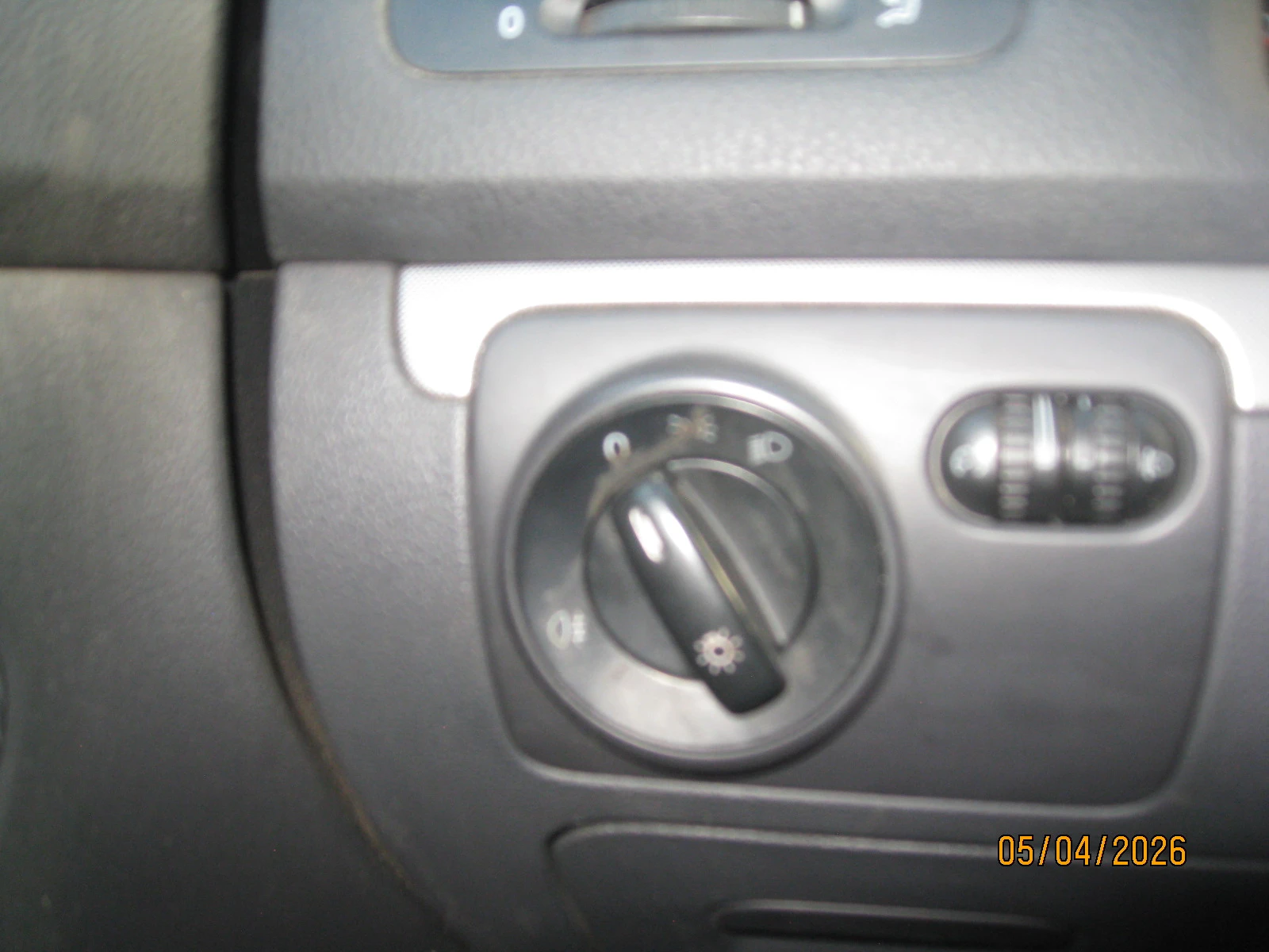 VW Golf NAVI KLIMA, снимка 11 - Автомобили и джипове - 54102000