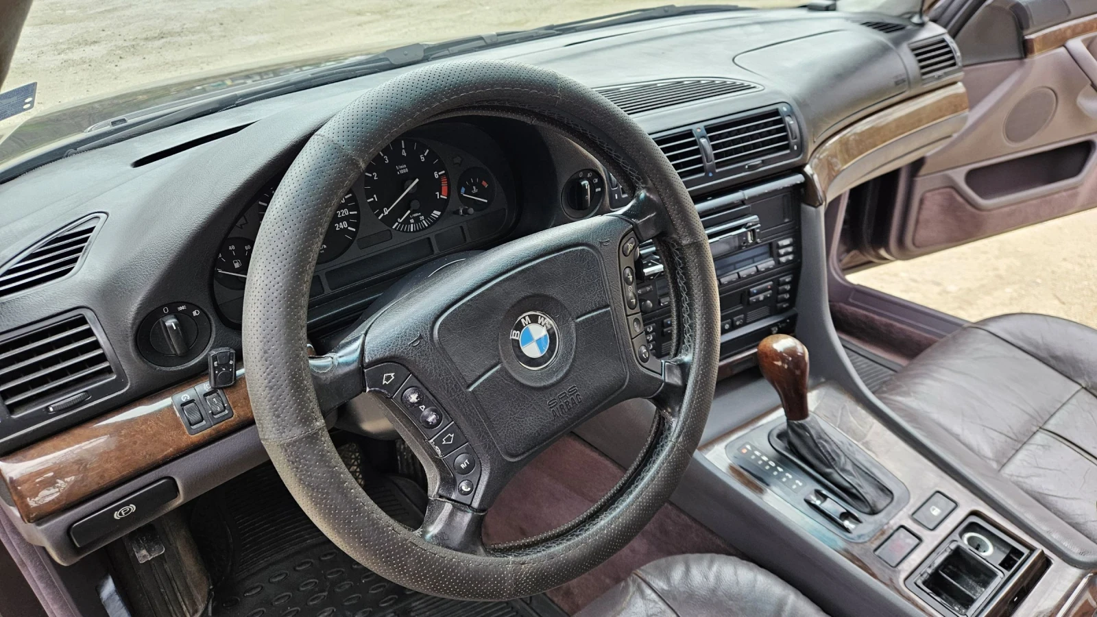 BMW 730 V8 M60B30 , снимка 8 - Автомобили и джипове - 54302834