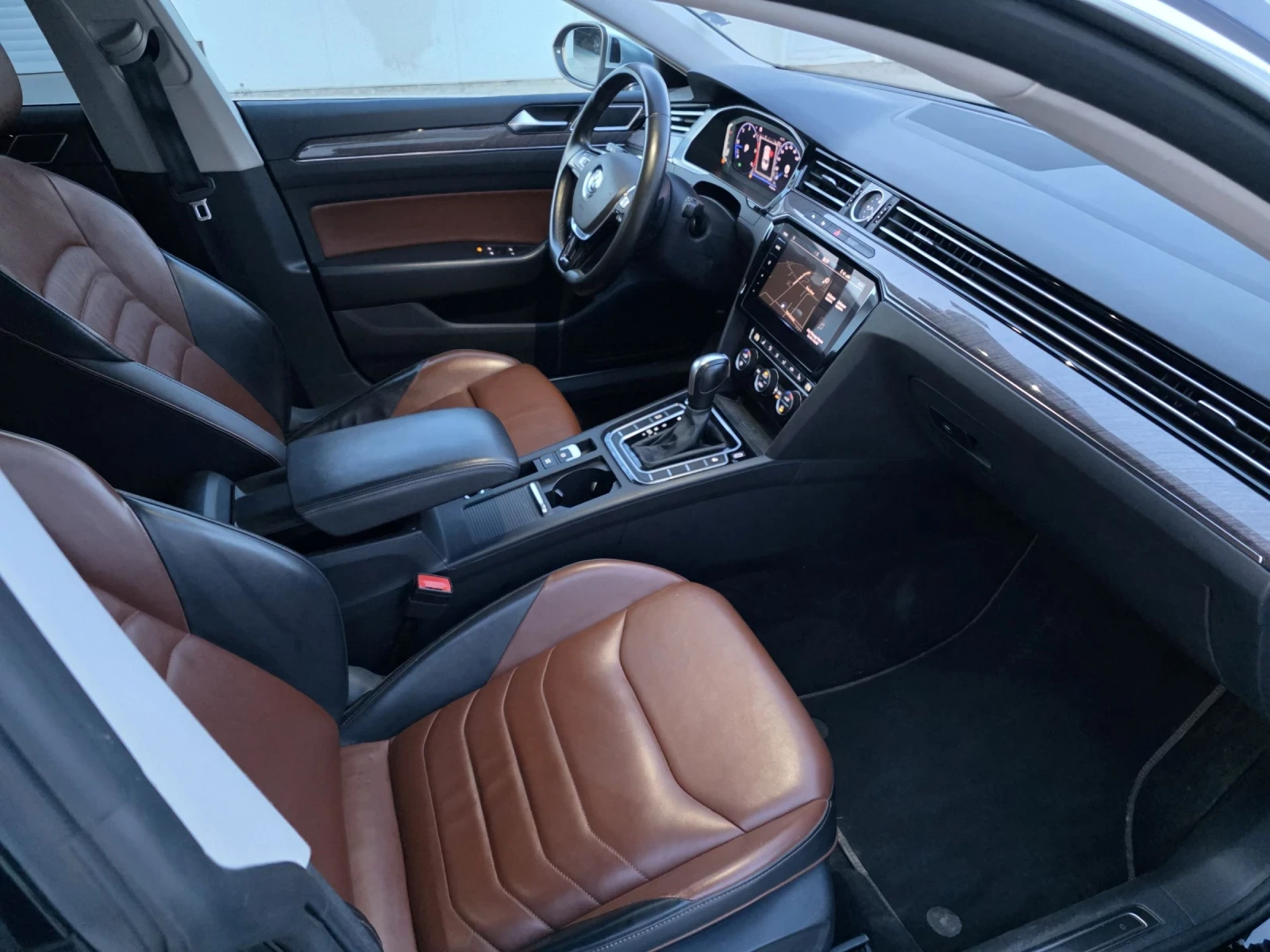 VW Arteon 4X4, снимка 7 - Автомобили и джипове - 54346674