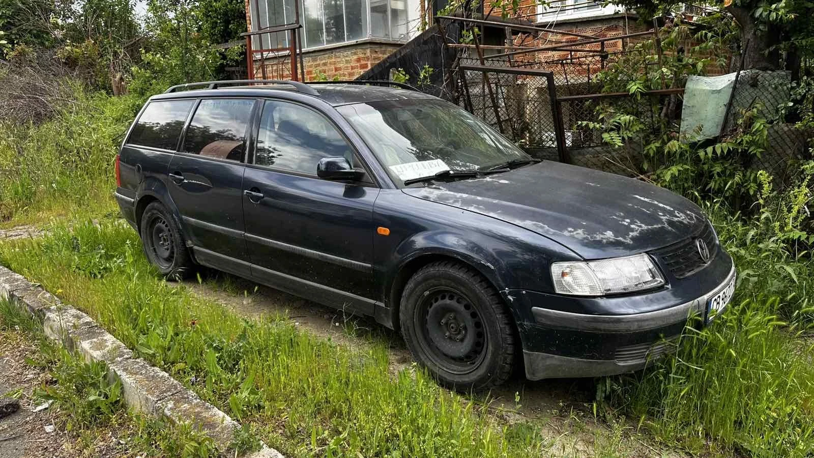 VW Passat, снимка 2 - Автомобили и джипове - 54666925