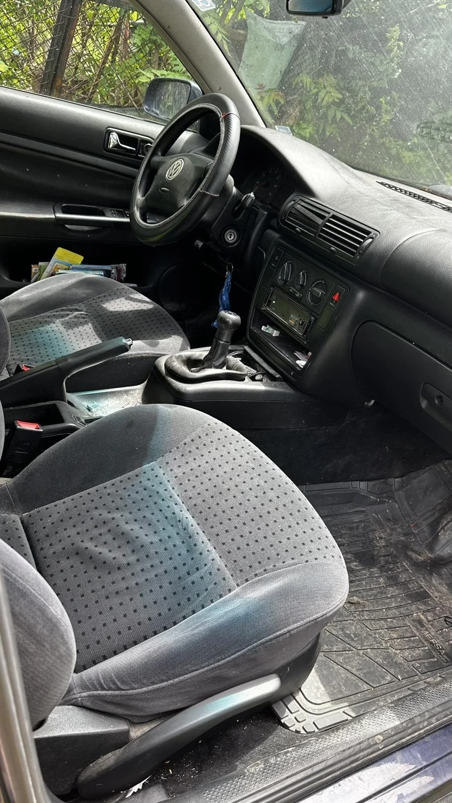 VW Passat, снимка 5 - Автомобили и джипове - 54666925