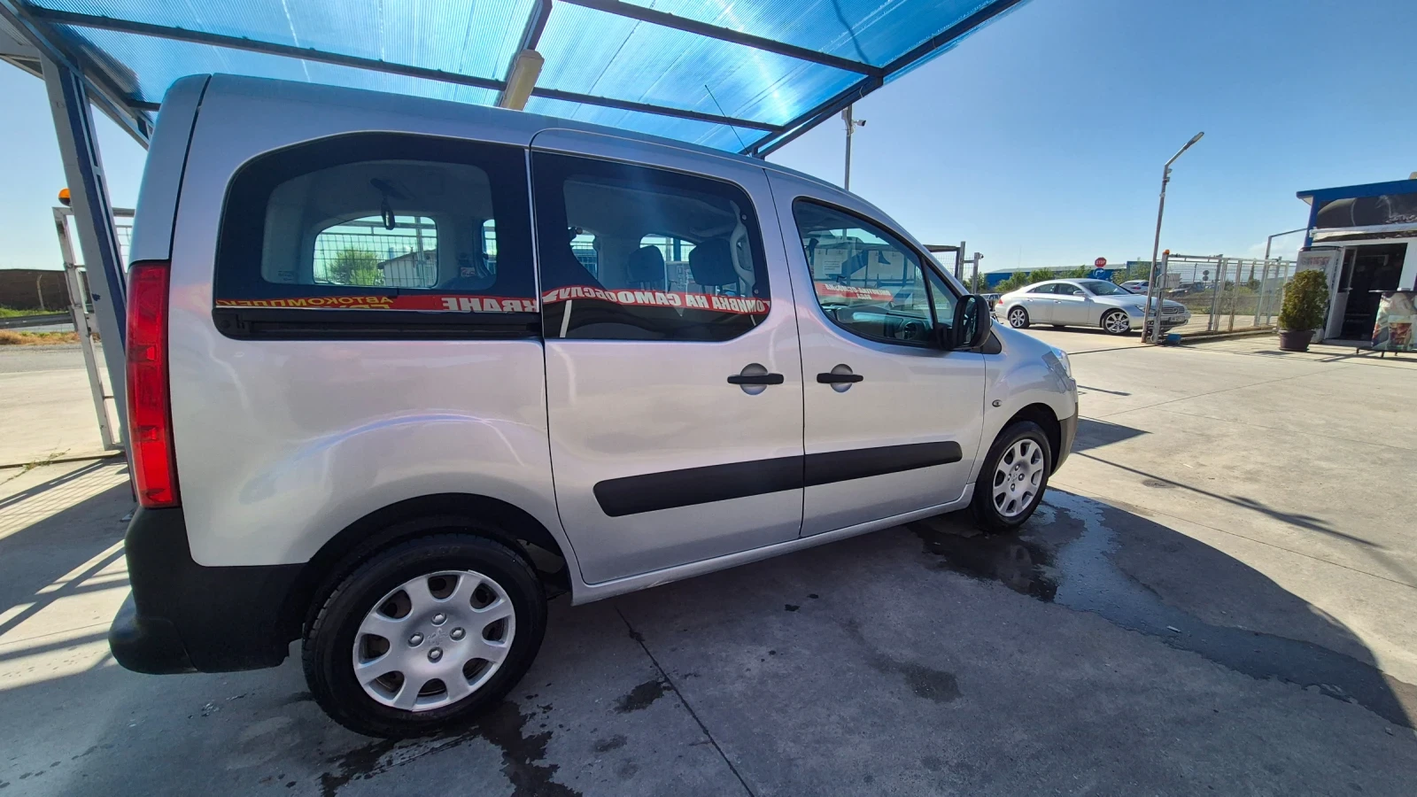 Peugeot Partner, снимка 9 - Автомобили и джипове - 54810863