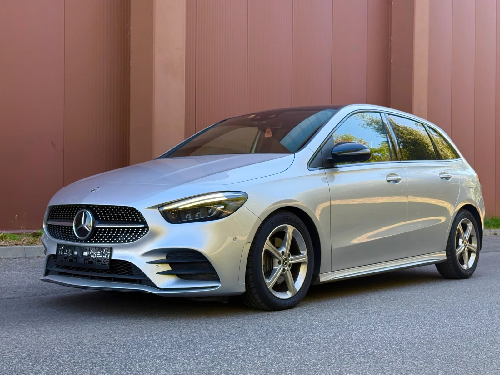 Mercedes-Benz B 200 AMG Line ГАРАНЦИЯ 6 МЕСЕЦА ИЛИ 5000КМ ШВЕЙЦАРИЯ