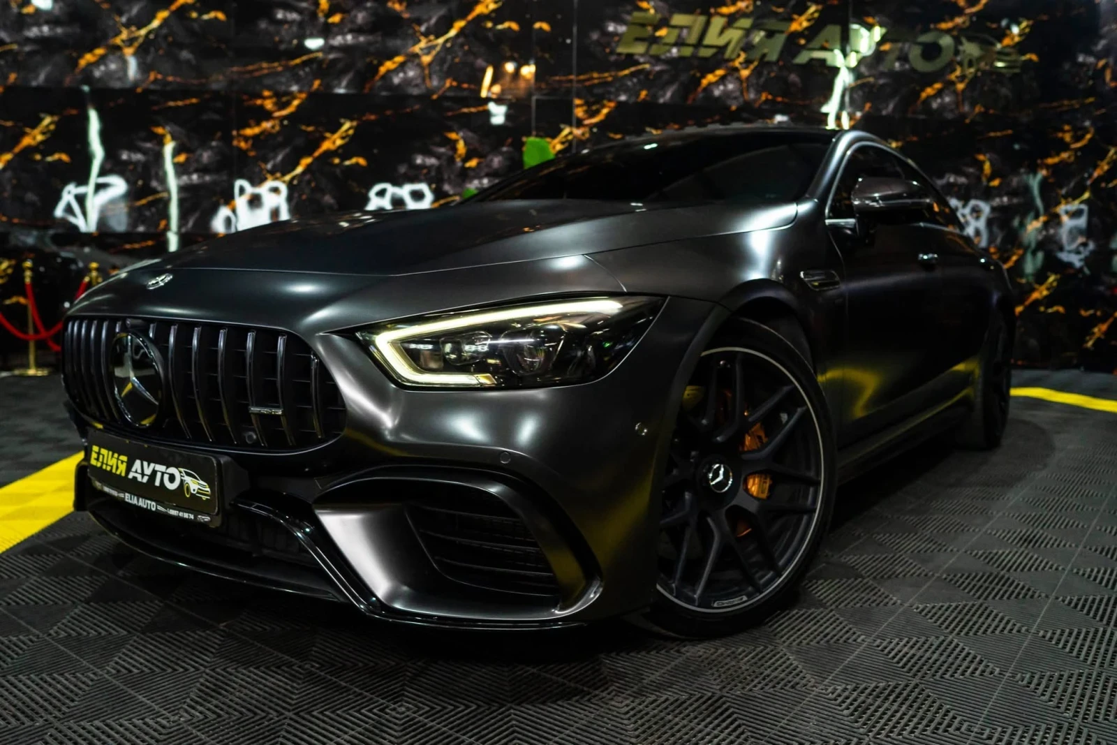 Mercedes-Benz AMG GT 63S 4MATIC+ CARBON CERAMIC LED BURM ЛИЗИНГ 100%, снимка 4 - Автомобили и джипове - 55160379