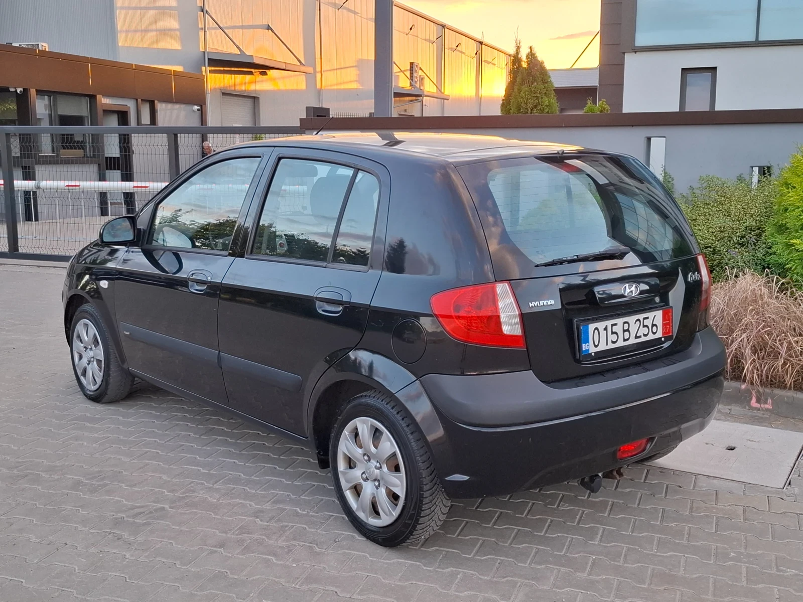 Hyundai Getz 1.1i* (67кс)* FACELIFT* * НОВ ВНОС* * , снимка 6 - Автомобили и джипове - 55286812
