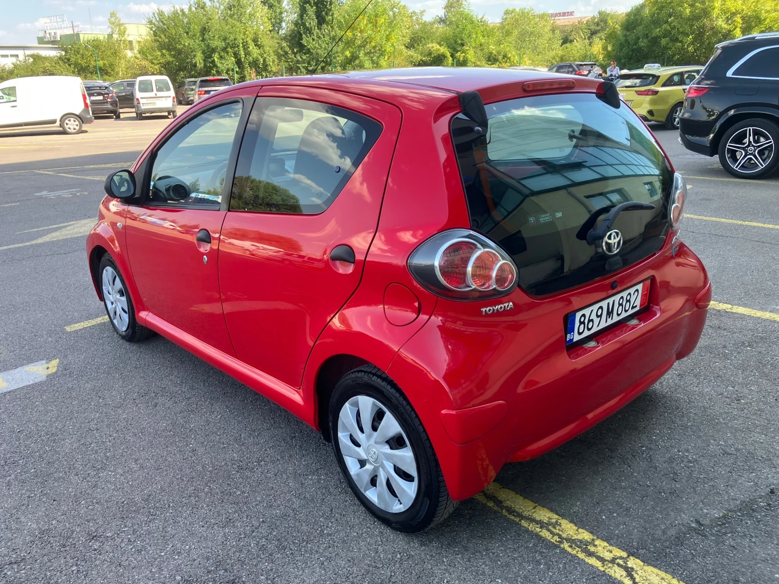 Toyota Aygo 1.0i-Navi, снимка 6 - Автомобили и джипове - 55646217