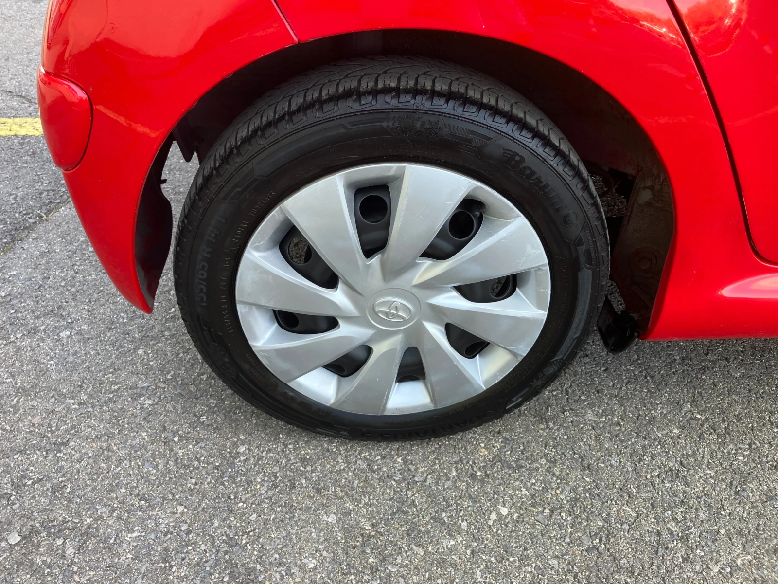 Toyota Aygo 1.0i-Navi, снимка 7 - Автомобили и джипове - 55646217