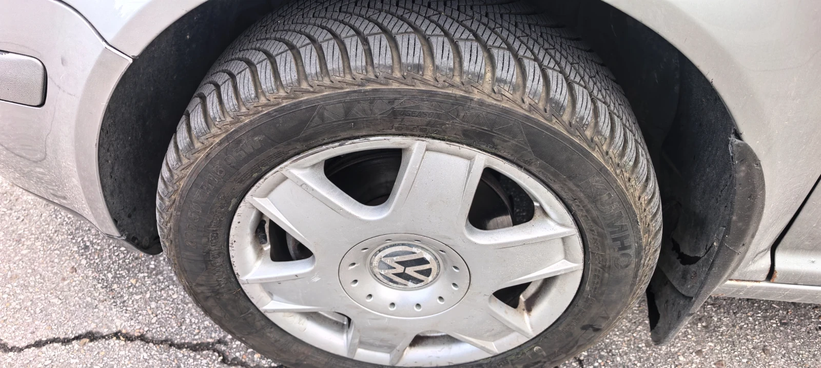 VW Golf, снимка 8 - Автомобили и джипове - 56282417