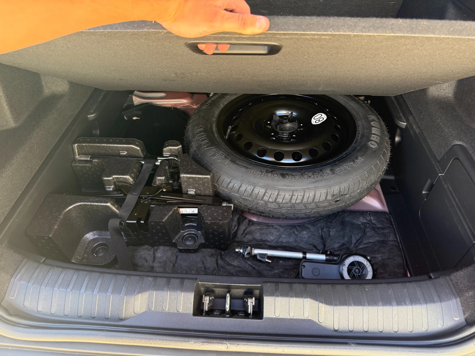 Renault Arkana, снимка 11 - Автомобили и джипове - 56524455