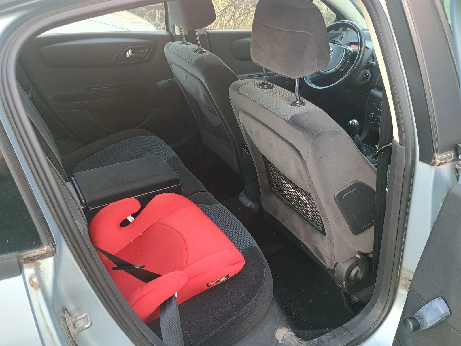 Citroen C4 1.6 HDI, снимка 8 - Автомобили и джипове - 56639902