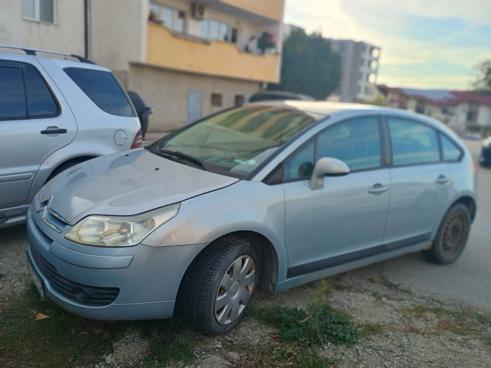 Citroen C4 1.6 HDI, снимка 3 - Автомобили и джипове - 56639902