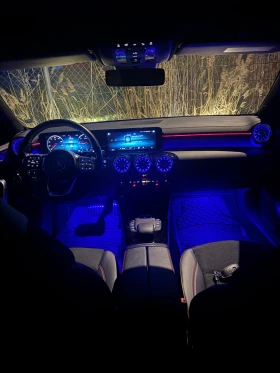 Mercedes-Benz GLA 220, снимка 9