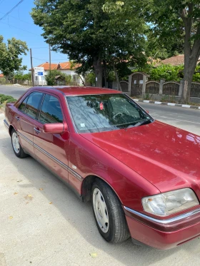  Mercedes-Benz 250