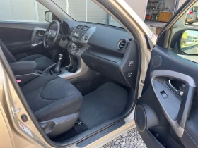 Обява за продажба на Toyota Rav4 2.2D-4D 136кс ~6 700 лв. - изображение 7
