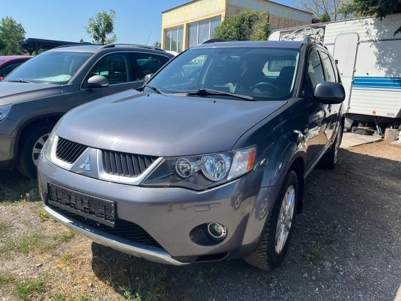 Mitsubishi Outlander Газ-бензин 4х4 Кожа, снимка 3 - Автомобили и джипове - 46560827