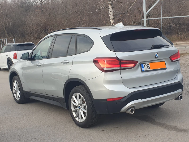 BMW X1 2.0D* XDRIVE* АВТОМАТИК* LED* 8000km!* , снимка 4 - Автомобили и джипове - 48413672