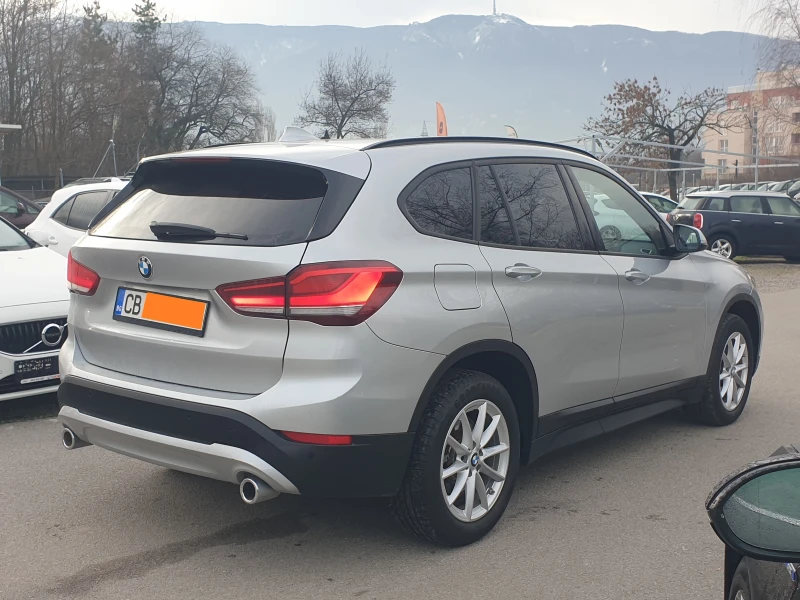 BMW X1 2.0D* XDRIVE* АВТОМАТИК* LED* 8000km!* , снимка 3 - Автомобили и джипове - 48413672