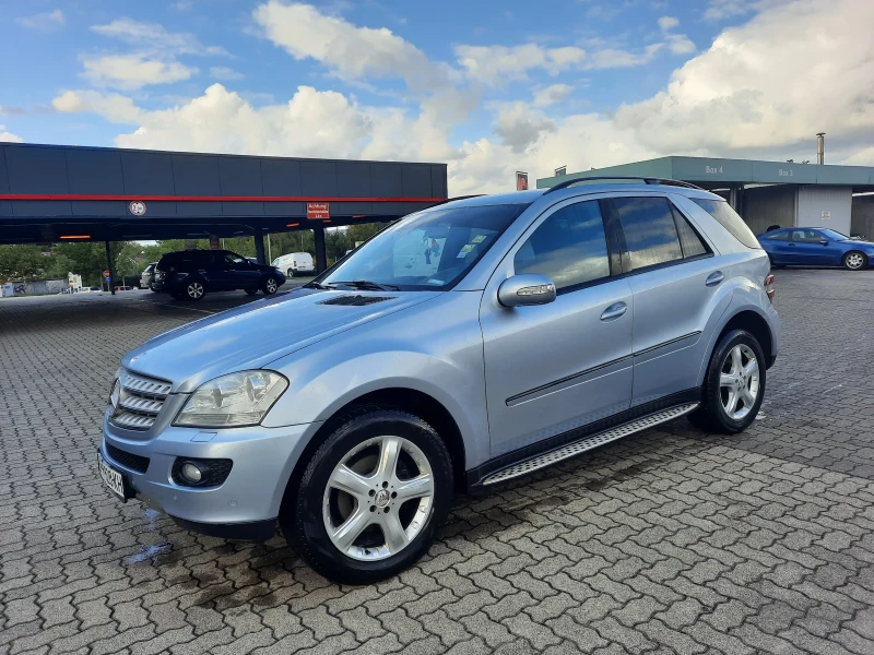 Mercedes-Benz ML 320, снимка 1 - Автомобили и джипове - 49259398