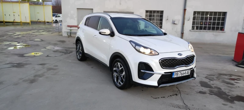 Kia Sportage 2.0 CRDi GT Line, снимка 2 - Автомобили и джипове - 51261230