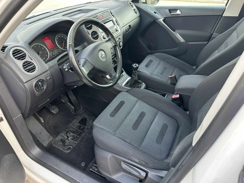 VW Tiguan 1.4 , снимка 7 - Автомобили и джипове - 51671752
