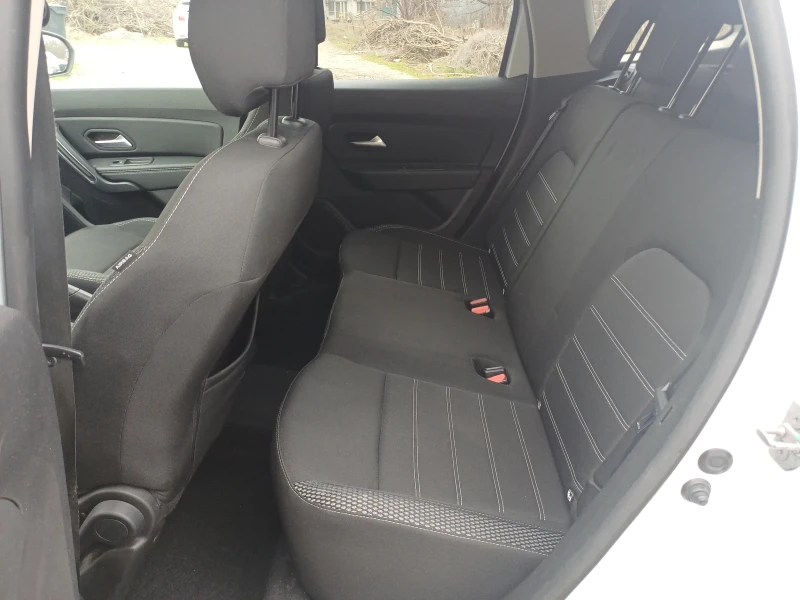 Dacia Duster 1.0 Tce LPG, снимка 10 - Автомобили и джипове - 53496852