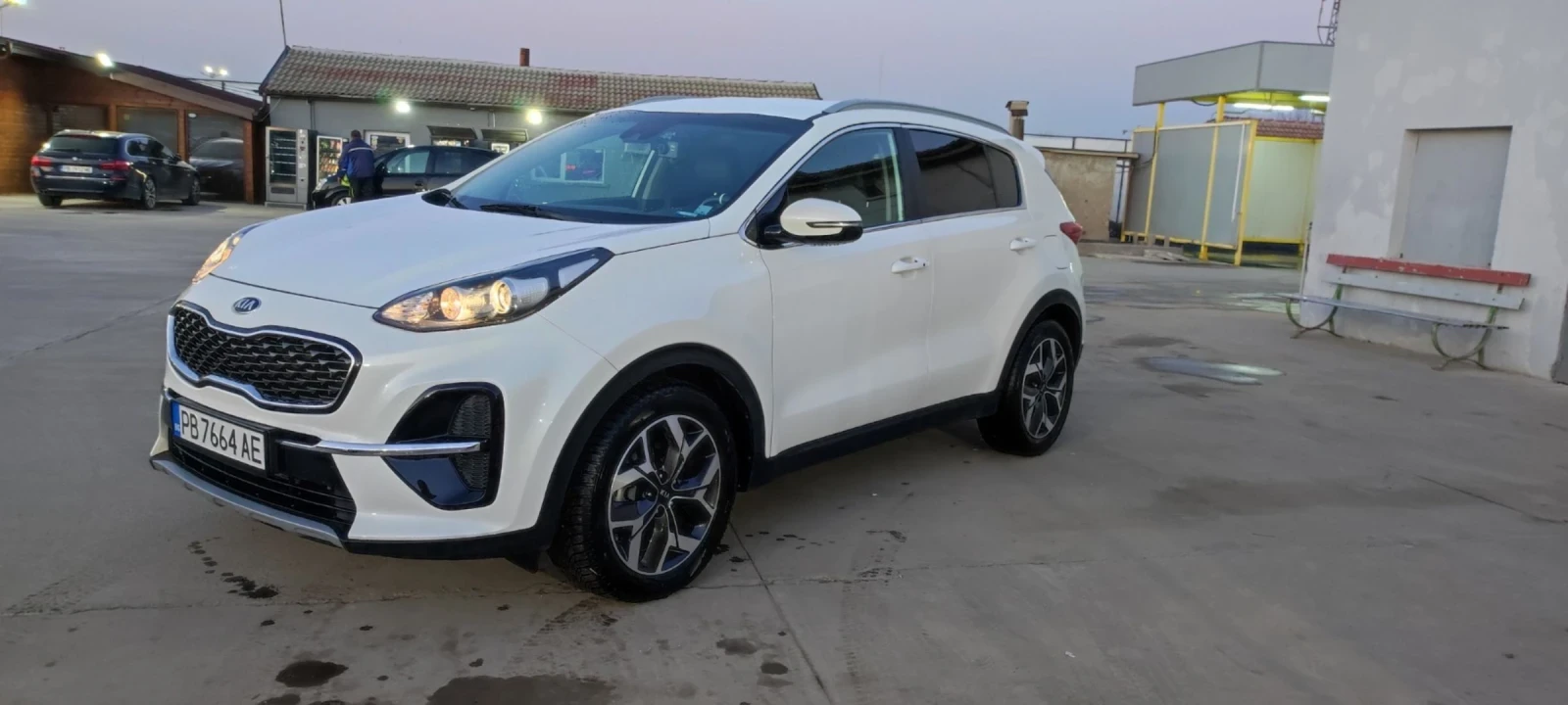 Kia Sportage 2.0 CRDi GT Line - изображение 8