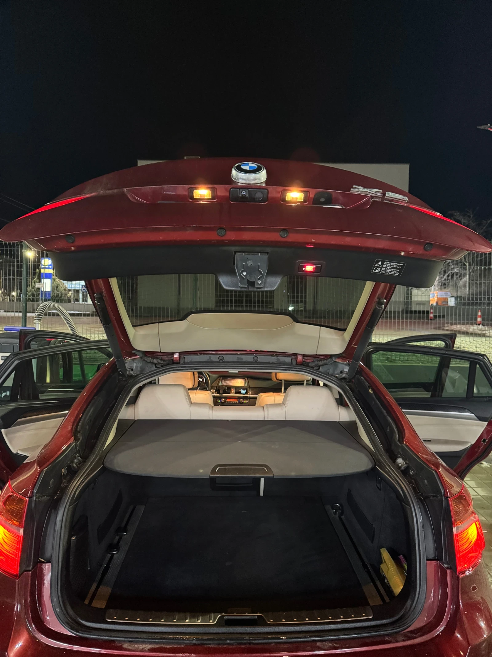 BMW X6, снимка 15 - Автомобили и джипове - 53889116