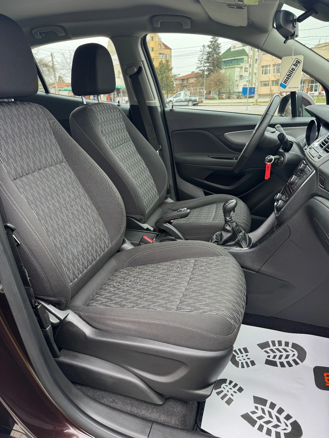 Opel Mokka 1.4Turbo, снимка 11 - Автомобили и джипове - 53890743