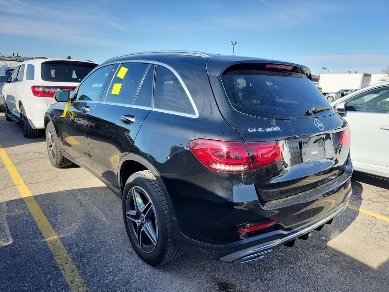 Mercedes-Benz GLC 300 PANO | 2 KEYS | 360 | ПОДГРЕВИ | KEYLESS, снимка 4 - Автомобили и джипове - 53968345