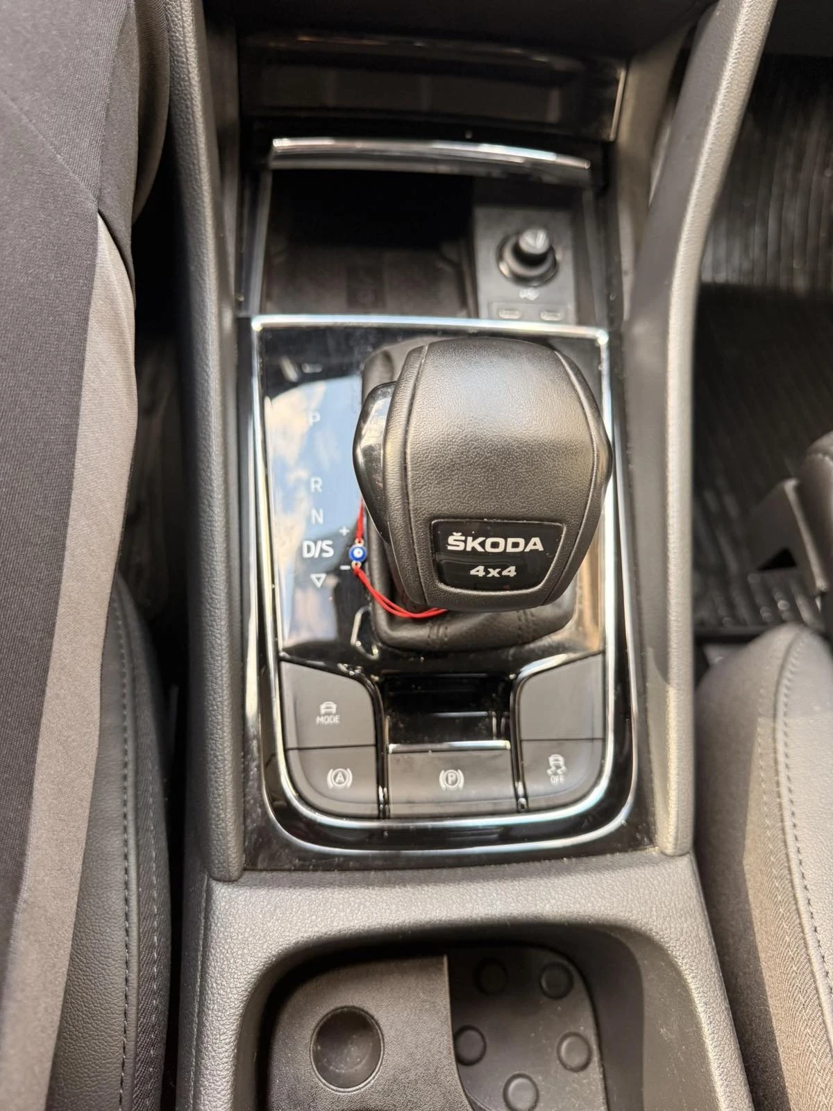 Skoda Kodiaq 2.0D, снимка 16 - Автомобили и джипове - 54609746