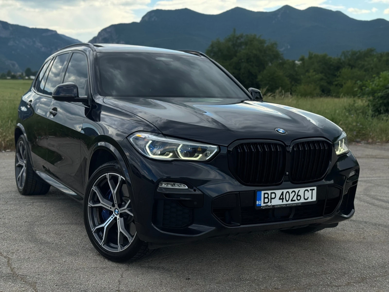 BMW X5 Xdrive 40i M/// Swarovski pack, снимка 2 - Автомобили и джипове - 54768163