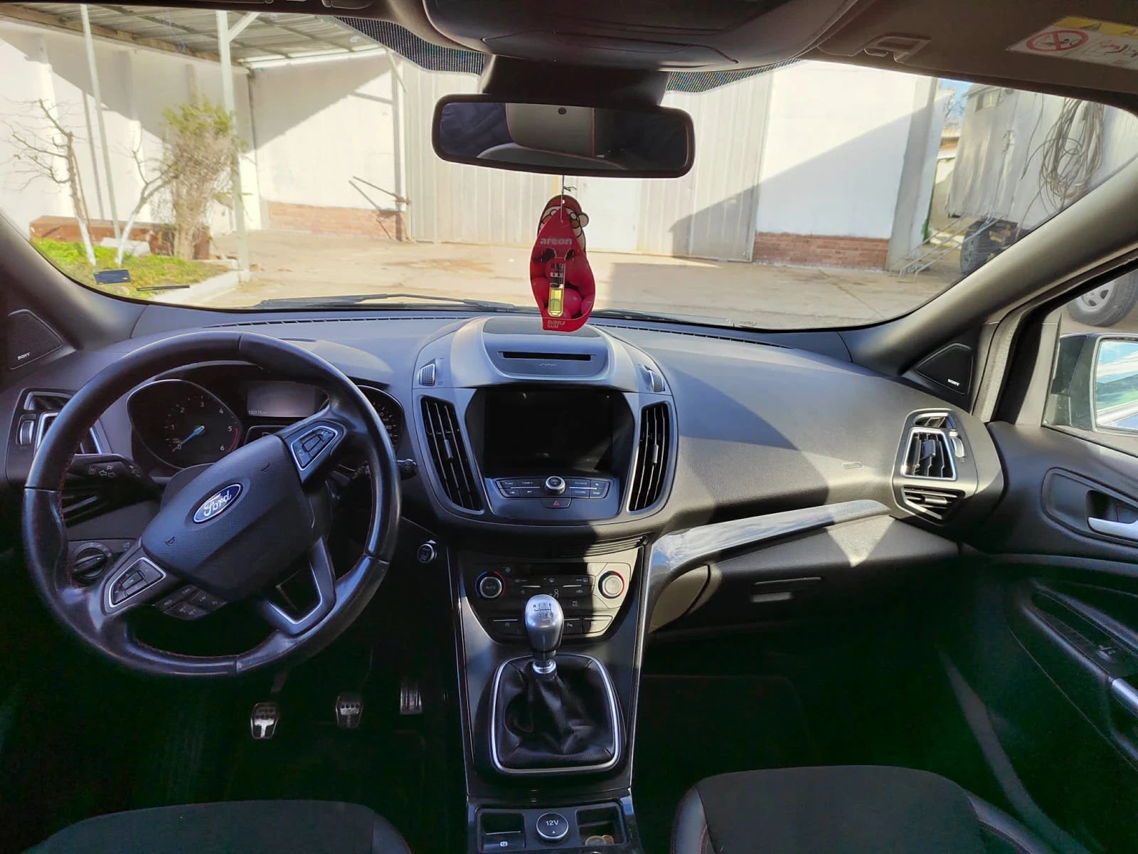 Ford Kuga 2.0 TDL, снимка 13 - Автомобили и джипове - 55645345