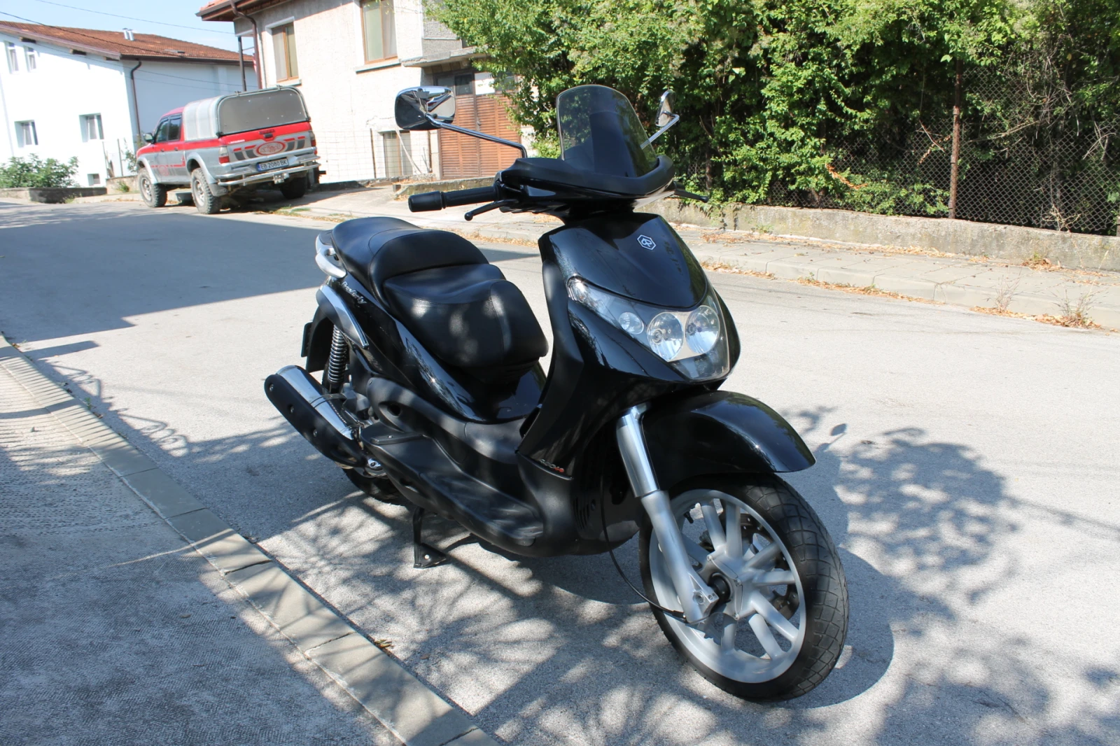 Piaggio Beverly 400ie, снимка 4 - Мотоциклети и мототехника - 55444535