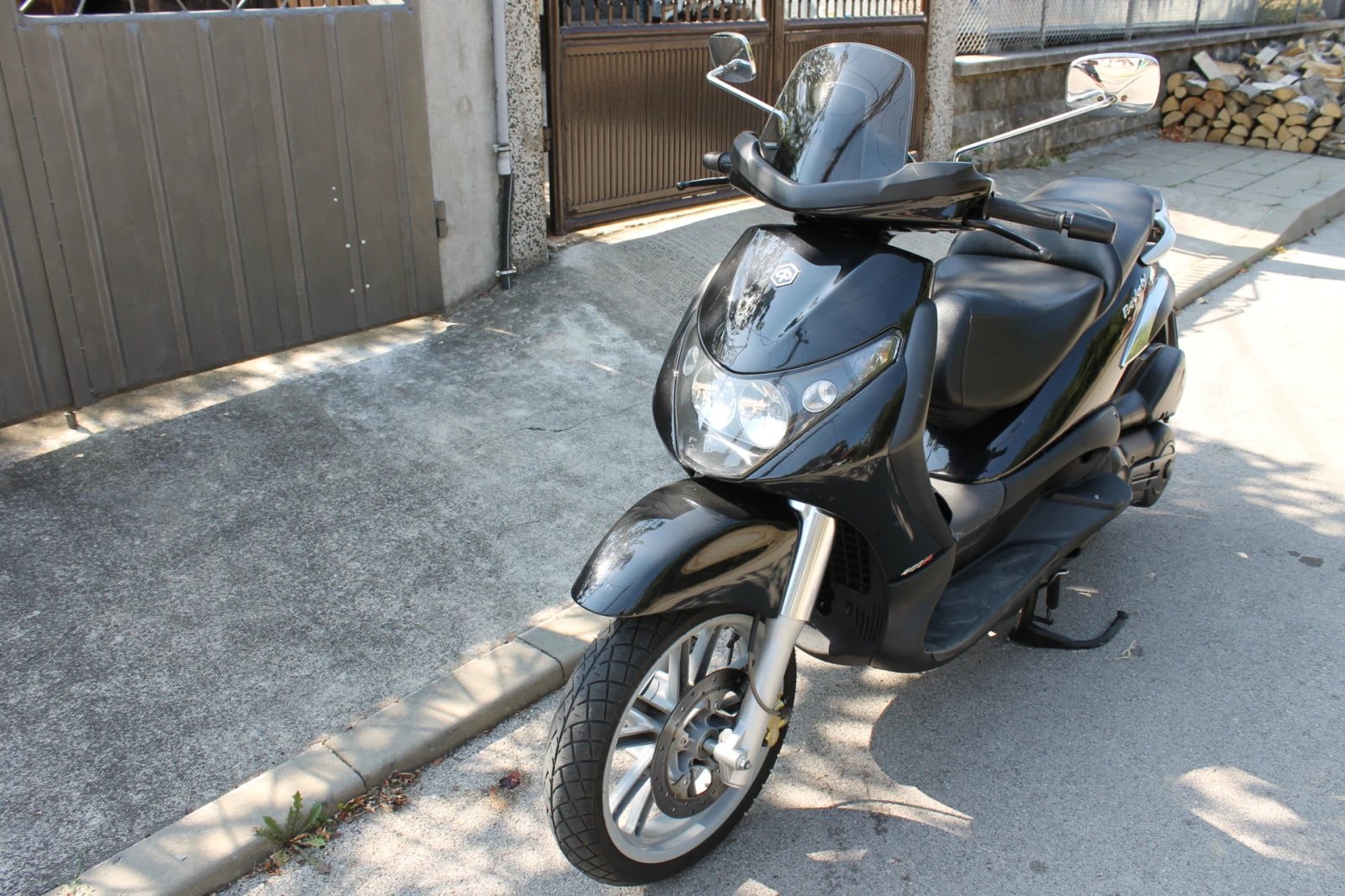 Piaggio Beverly 400ie, снимка 3 - Мотоциклети и мототехника - 55444535