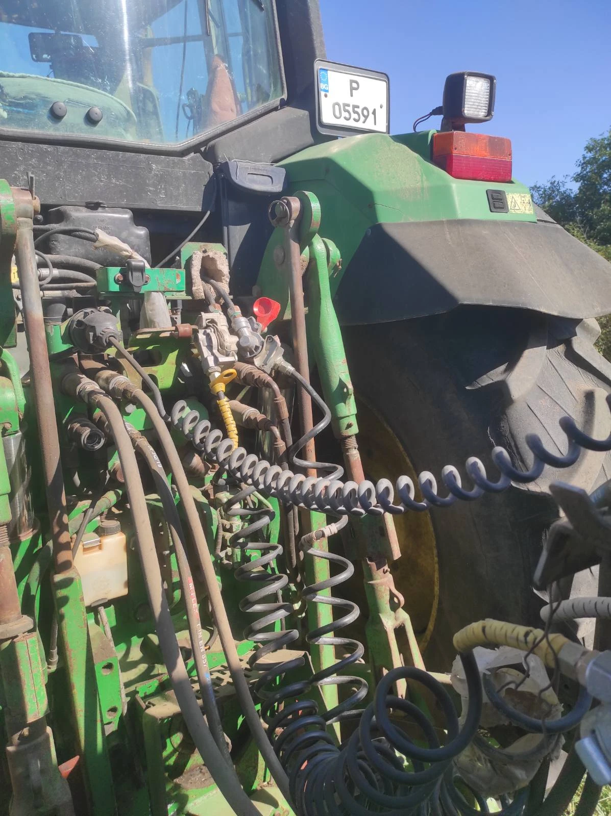 Трактор John Deere 6910 - изображение 6