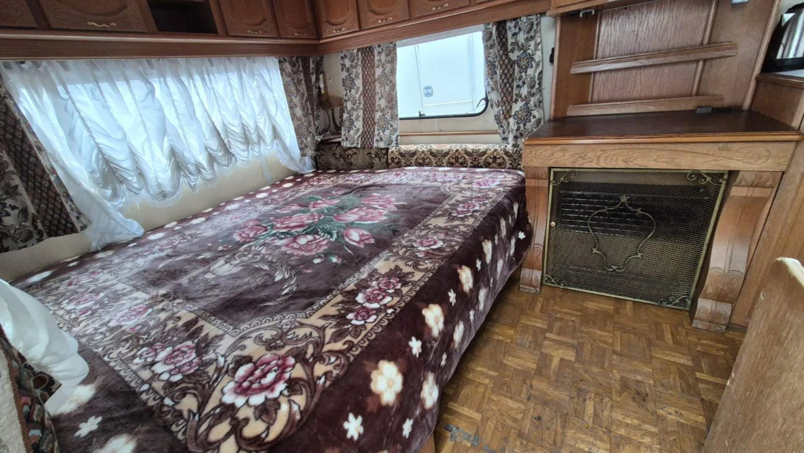 Каравана LMC Lord 710 - изображение 6