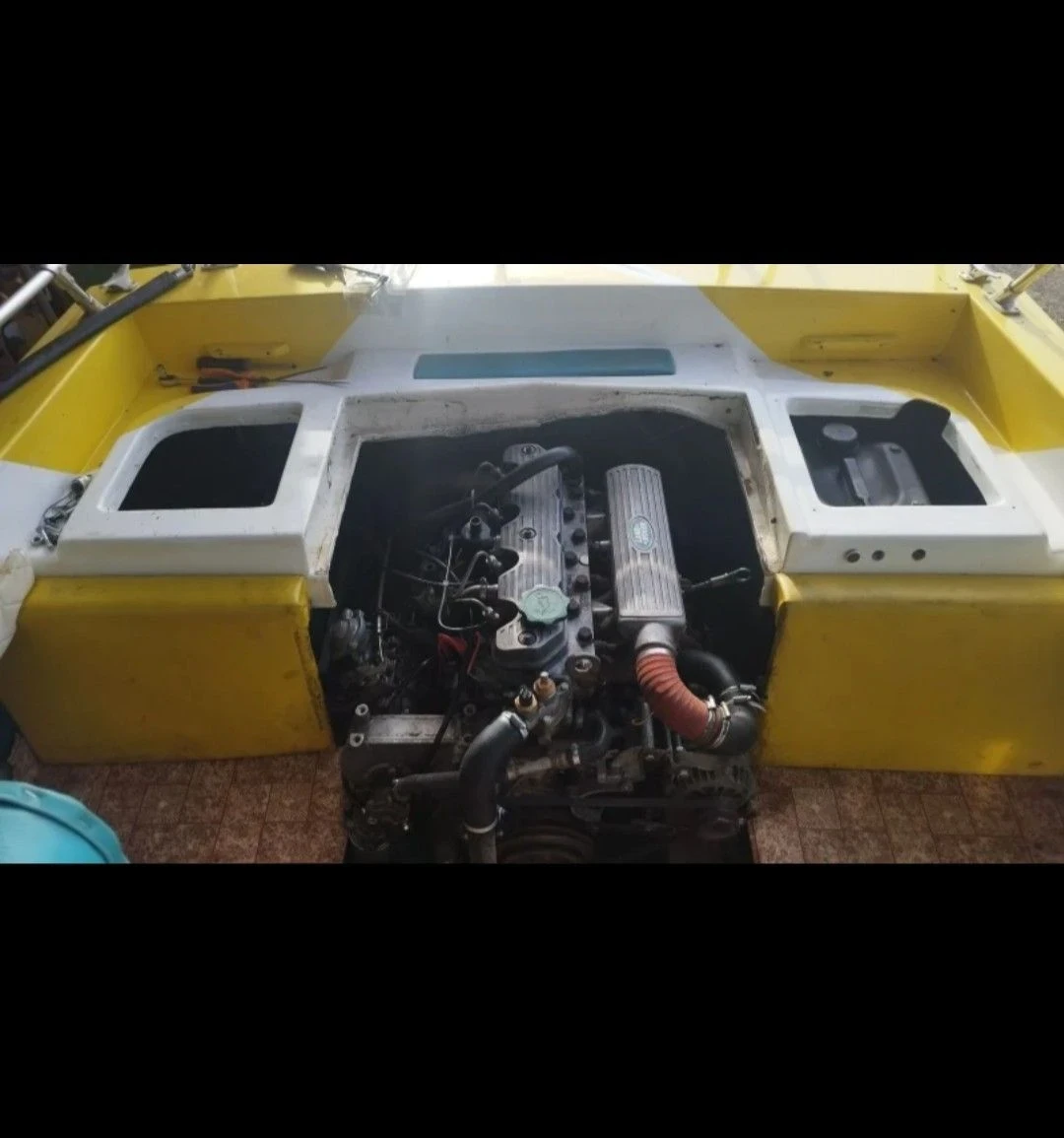 Моторна яхта Glastron BS 3450, снимка 2 - Воден транспорт - 55649688