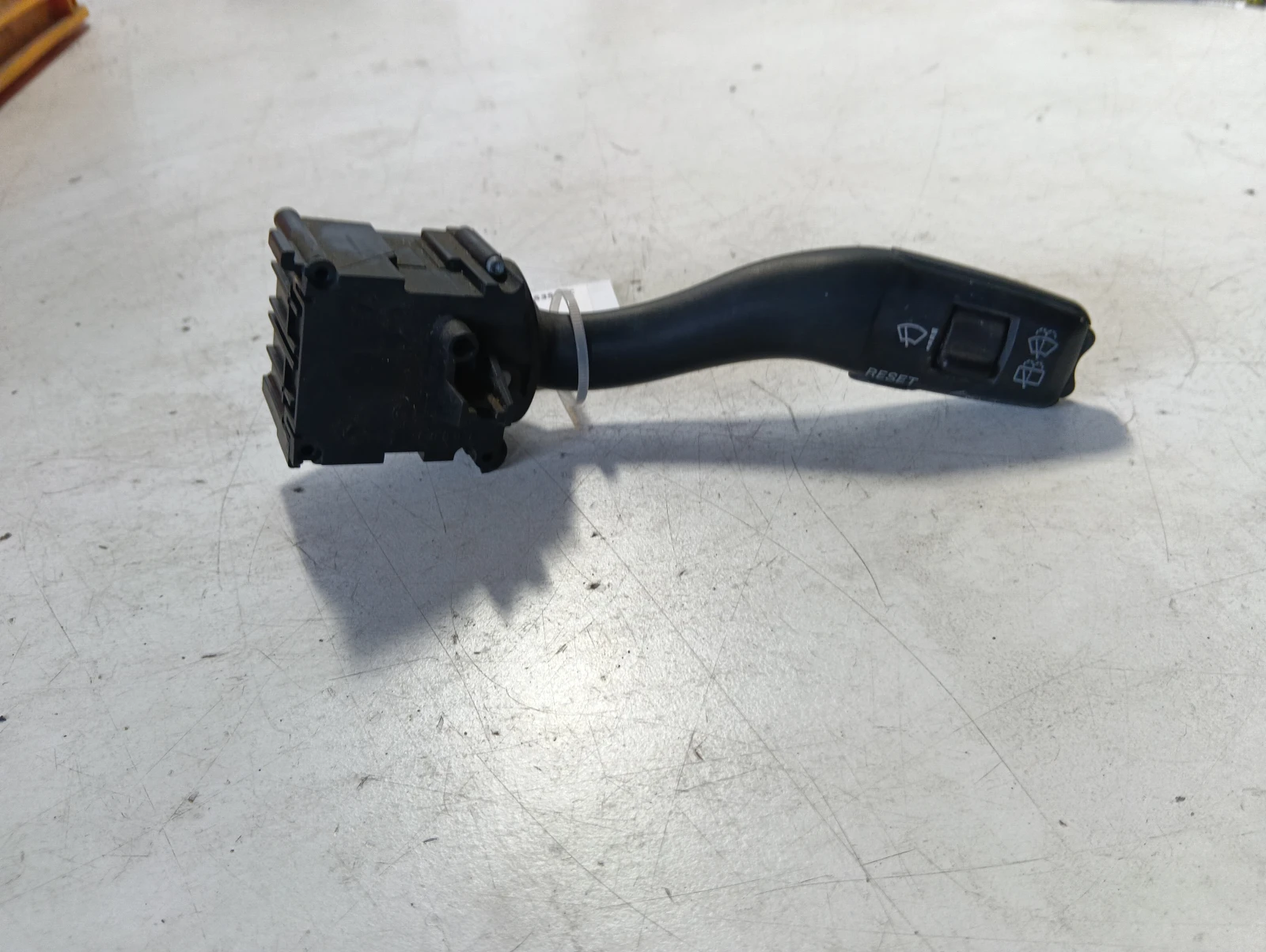 лостче чистачки 4E0953503C Audi A6