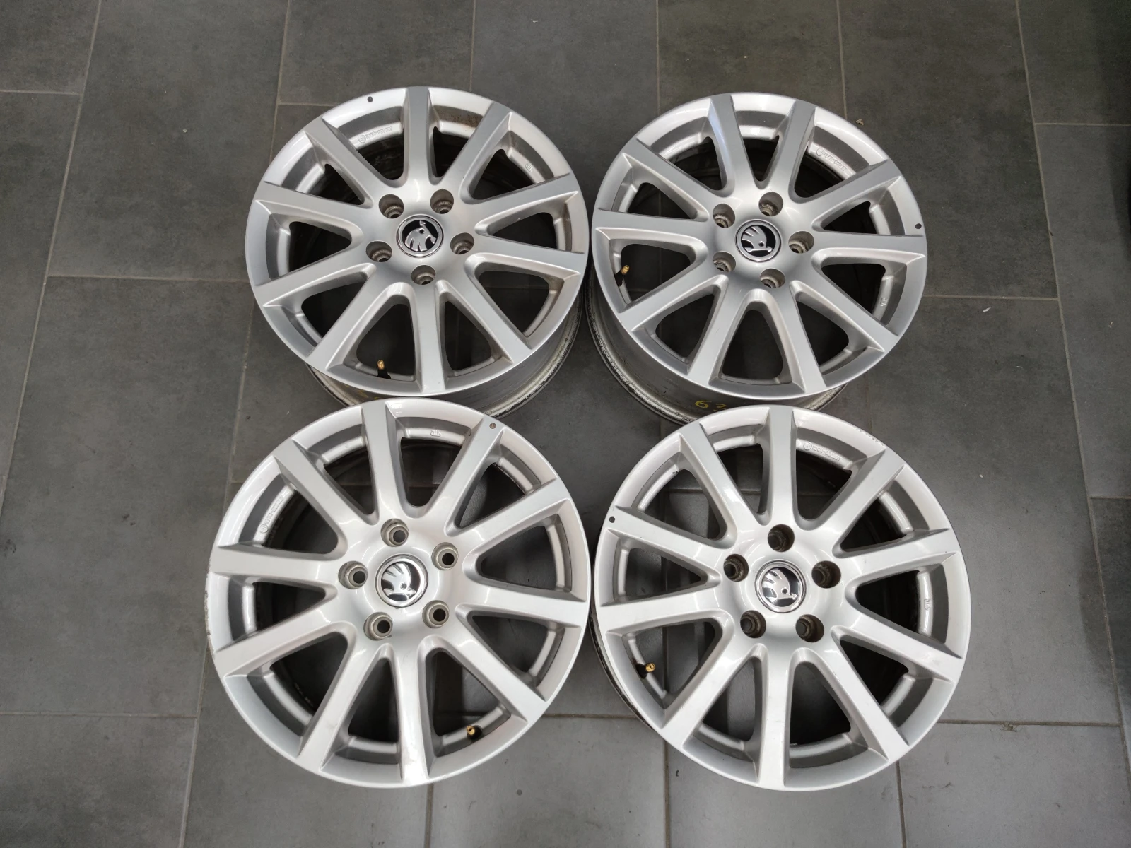   Skoda | Mobile.bg   3