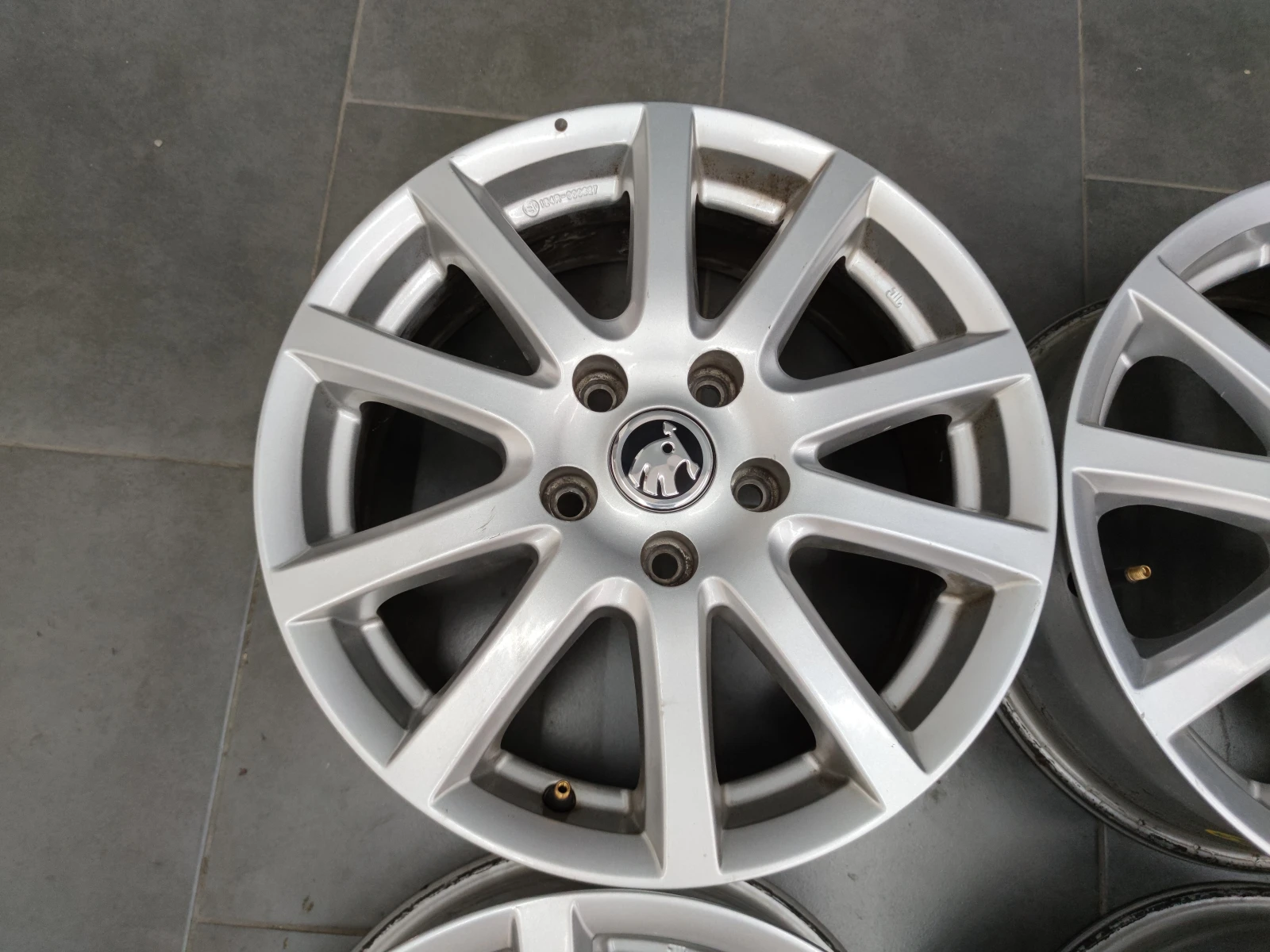   Skoda | Mobile.bg   5